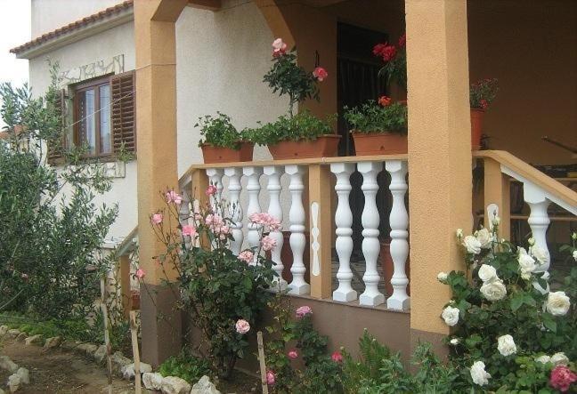 Apartment In Nin With Terrace, Air Conditioning, Wi-Fi 外观 照片